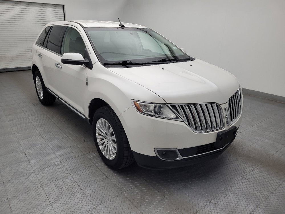Used 2014 Lincoln MKX FWD image 13