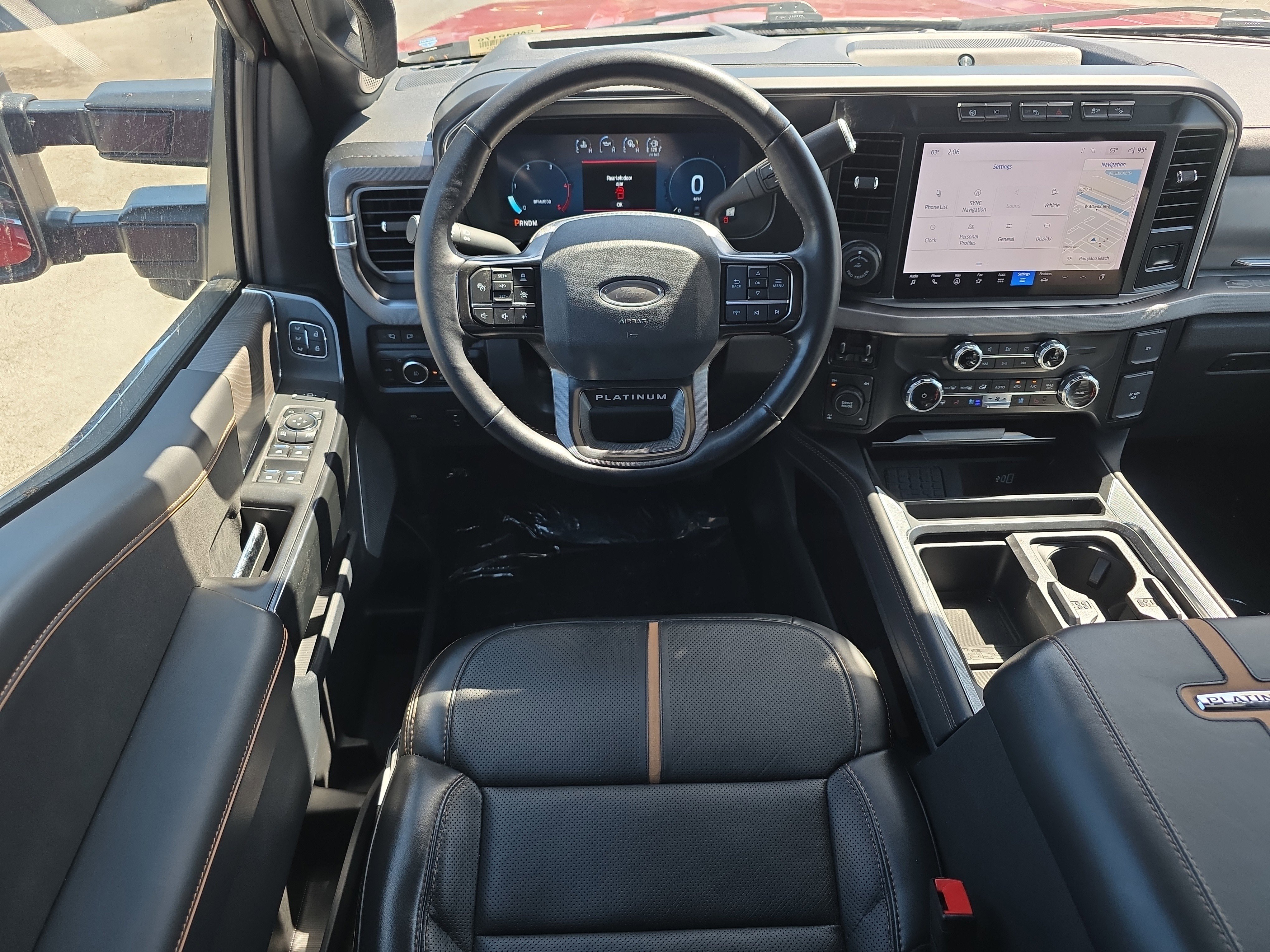 Used 2024 Ford F350 Platinum w/ FX4 Off-Road Package image 16