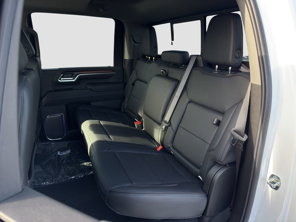 New 2026 GMC Sierra 2500 Denali w/ Denali Reserve Package image 13