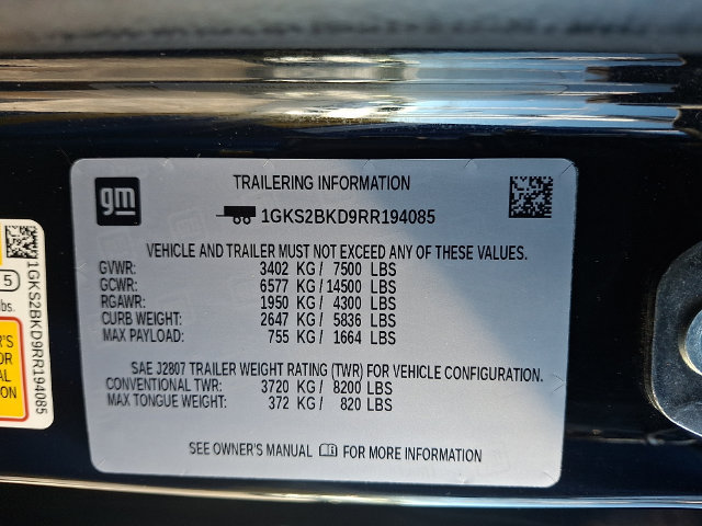 Certified 2024 GMC Yukon SLT w/ SLT Luxury Package AWD/4WD image 29