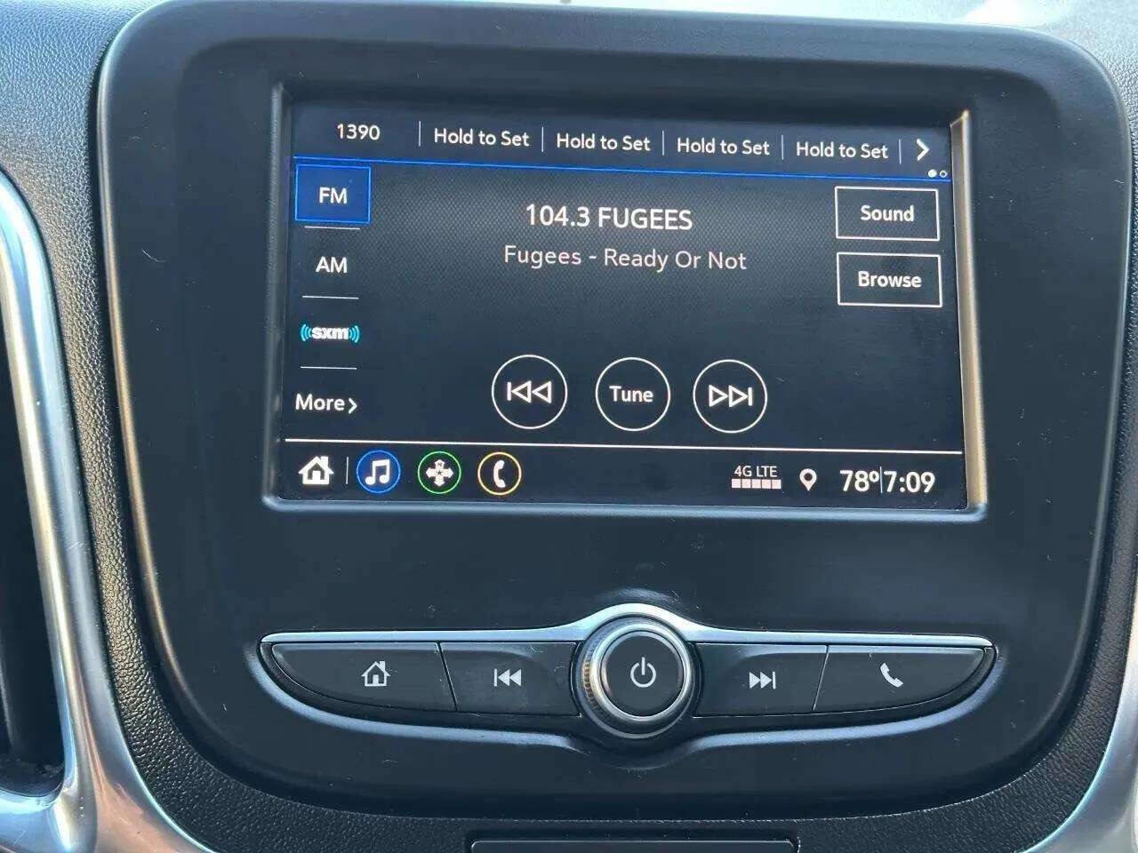 Used 2021 Chevrolet Equinox LT image 12