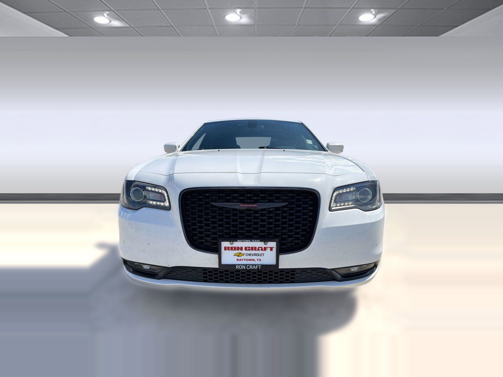 Used 2021 Chrysler 300 S RWD image 5