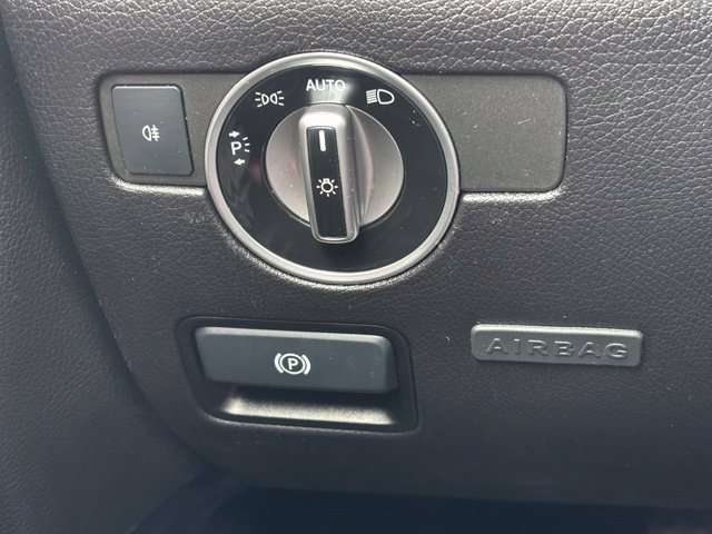 Certified 2017 Mercedes-Benz SLC 300 image 27
