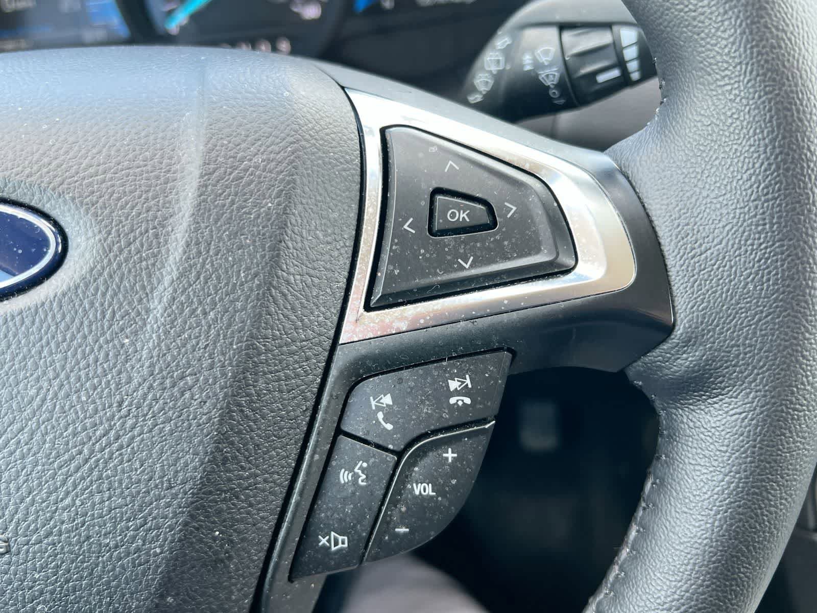 Used 2024 Ford Edge Titanium AWD/4WD image 24