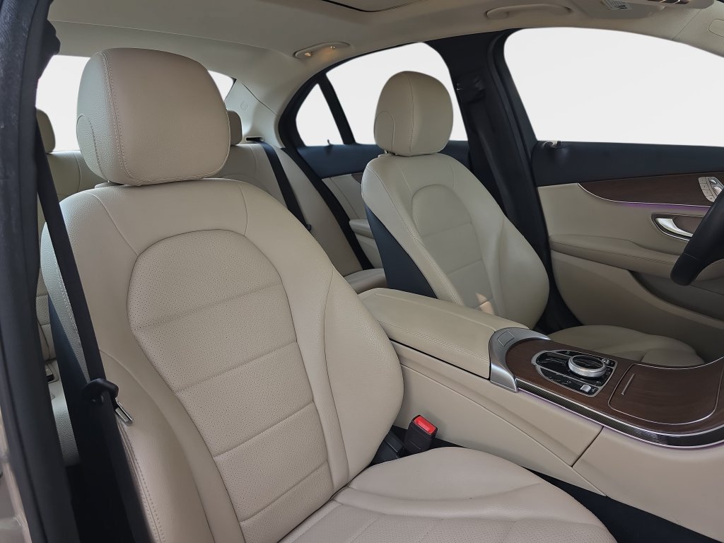 Used 2020 Mercedes-Benz C 300 4MATIC Sedan image 12