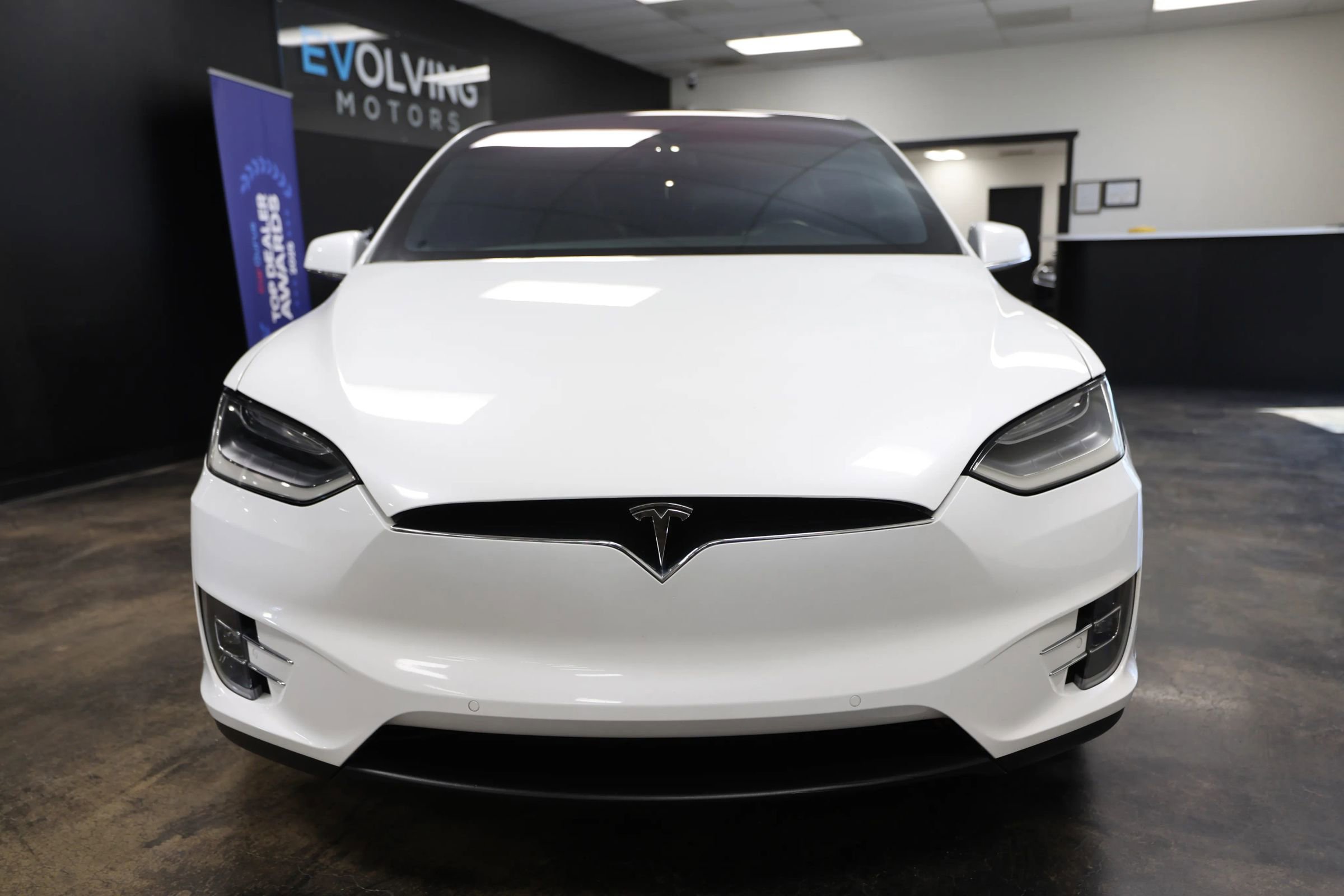Used 2016 Tesla Model X Performance image 6