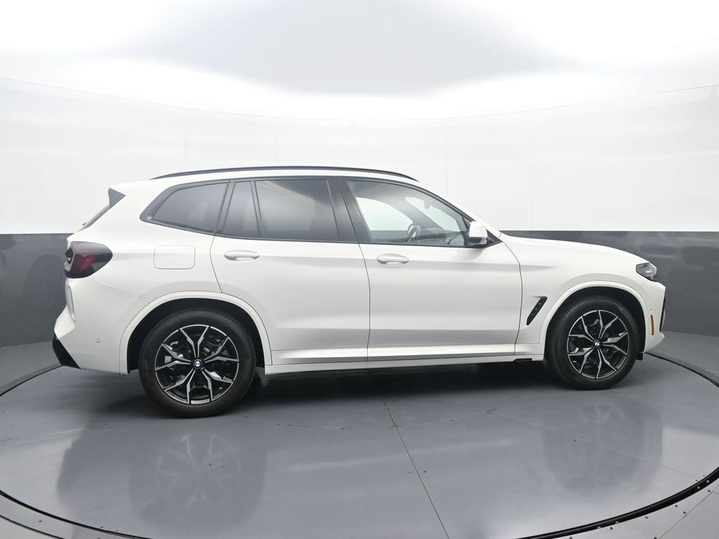 Used 2024 BMW X3 xDrive30i w/ Premium Package w/ZPA image 8