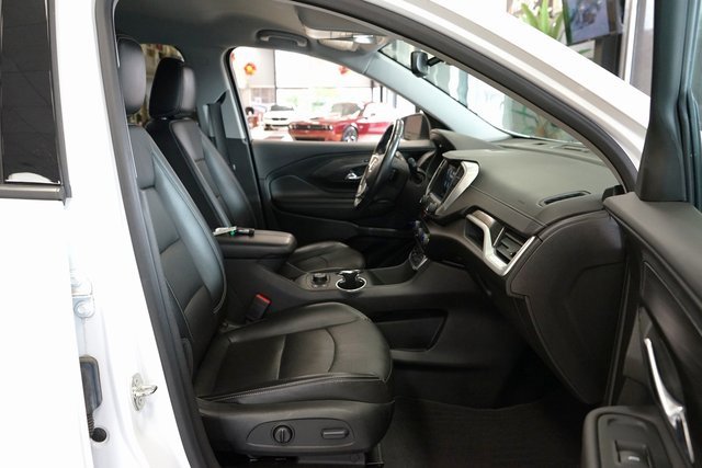 Used 2022 GMC Terrain SLT image 37