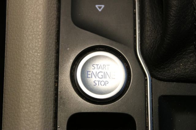 Used 2018 Volkswagen Atlas SE FWD image 29