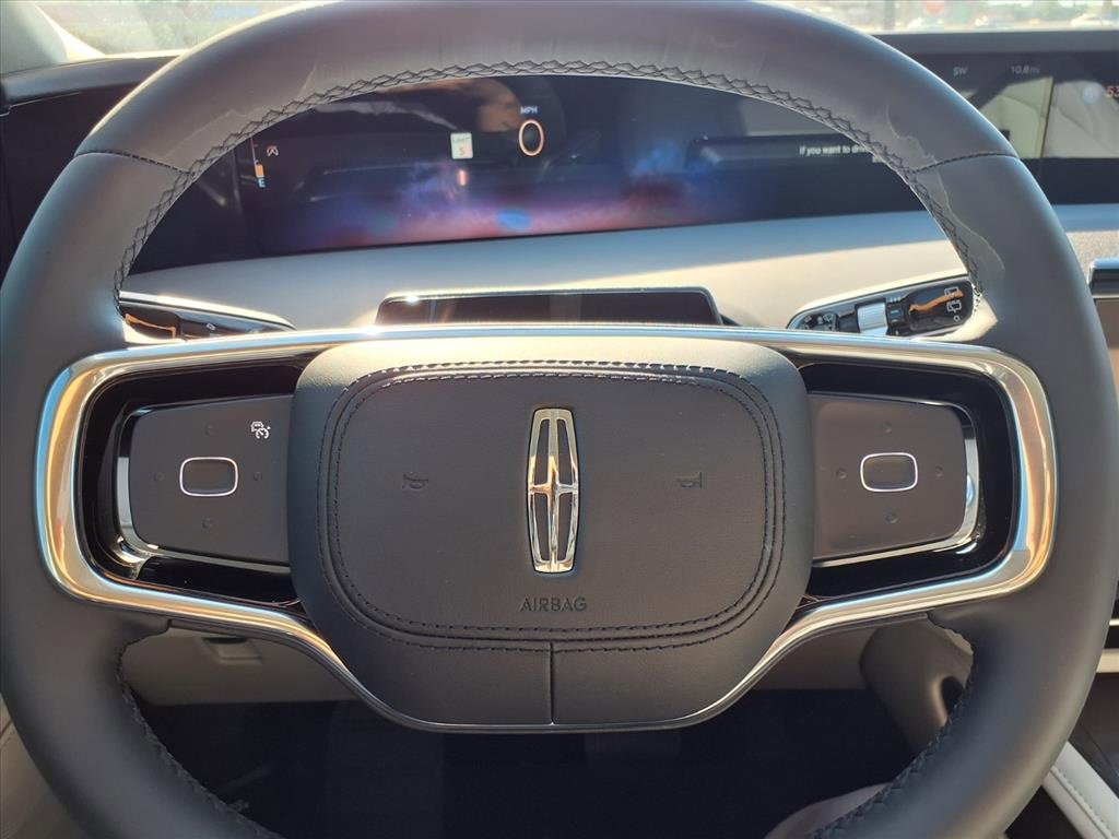 New 2026 Lincoln Nautilus Premier w/ Jet Appearance Package image 5