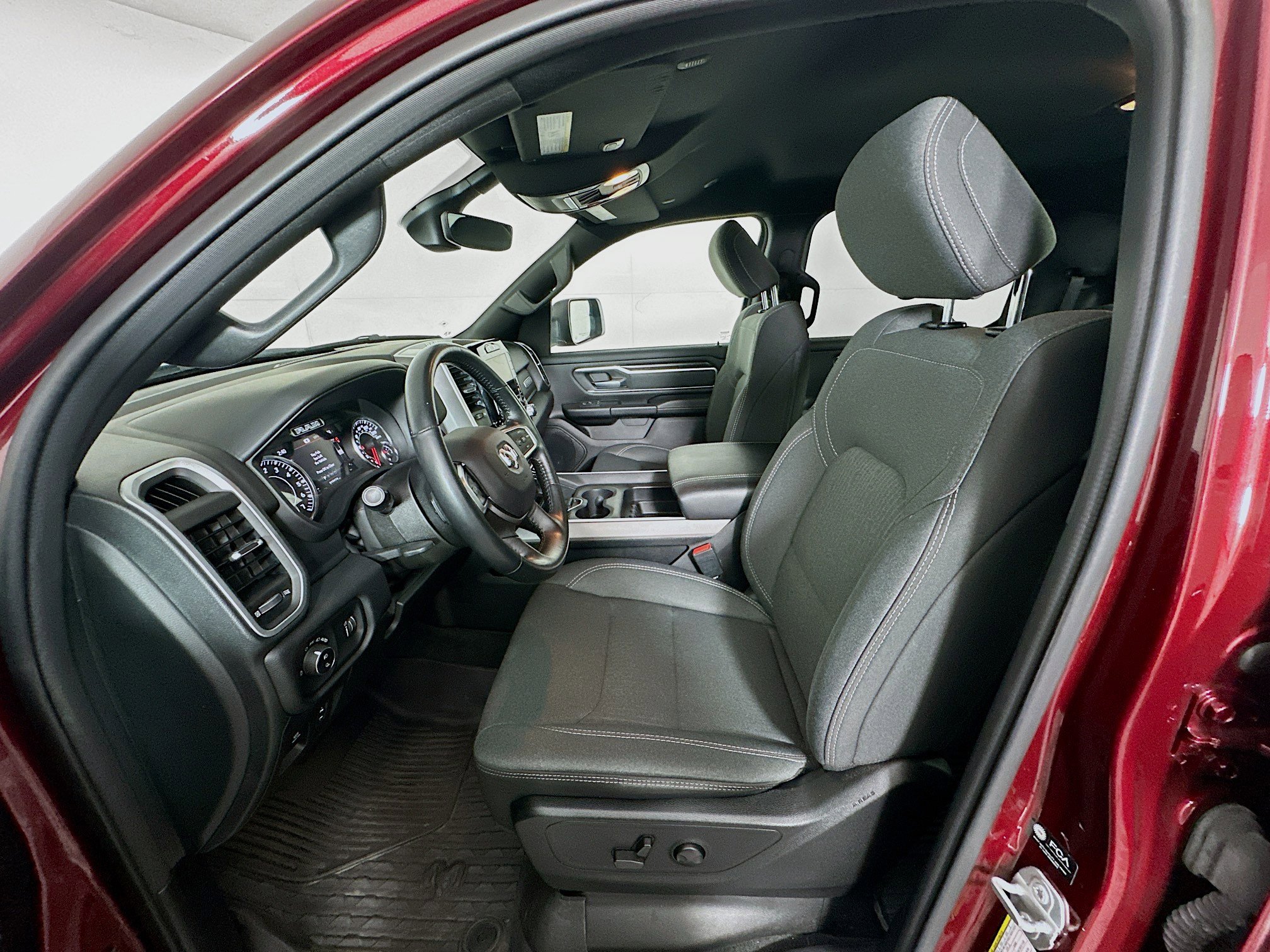 Used 2022 RAM 1500 Big Horn image 13