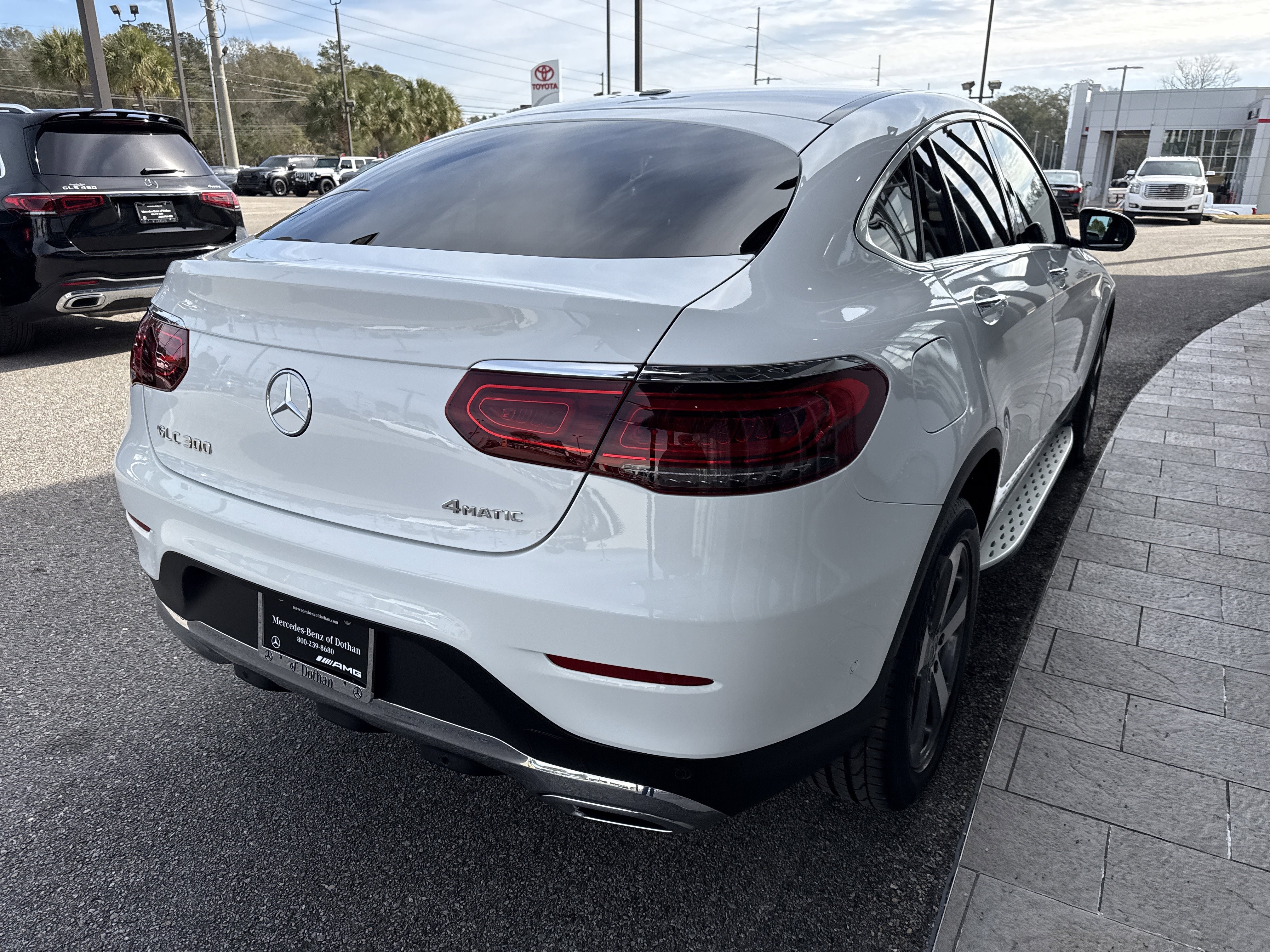 Certified 2023 Mercedes-Benz GLC 300 4MATIC Coupe image 4