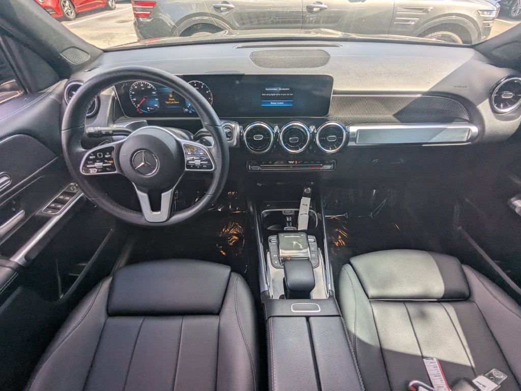 Certified 2021 Mercedes-Benz GLB 250 4MATIC image 2