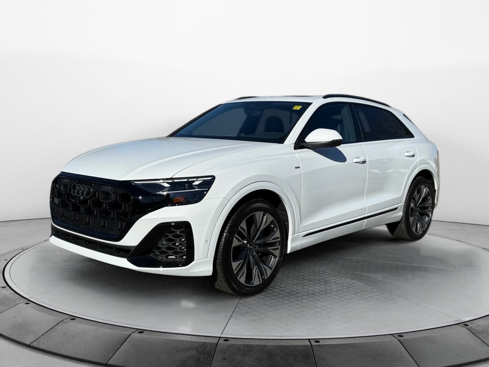 New 2026 Audi Q8 Premium Plus AWD/4WD image 3