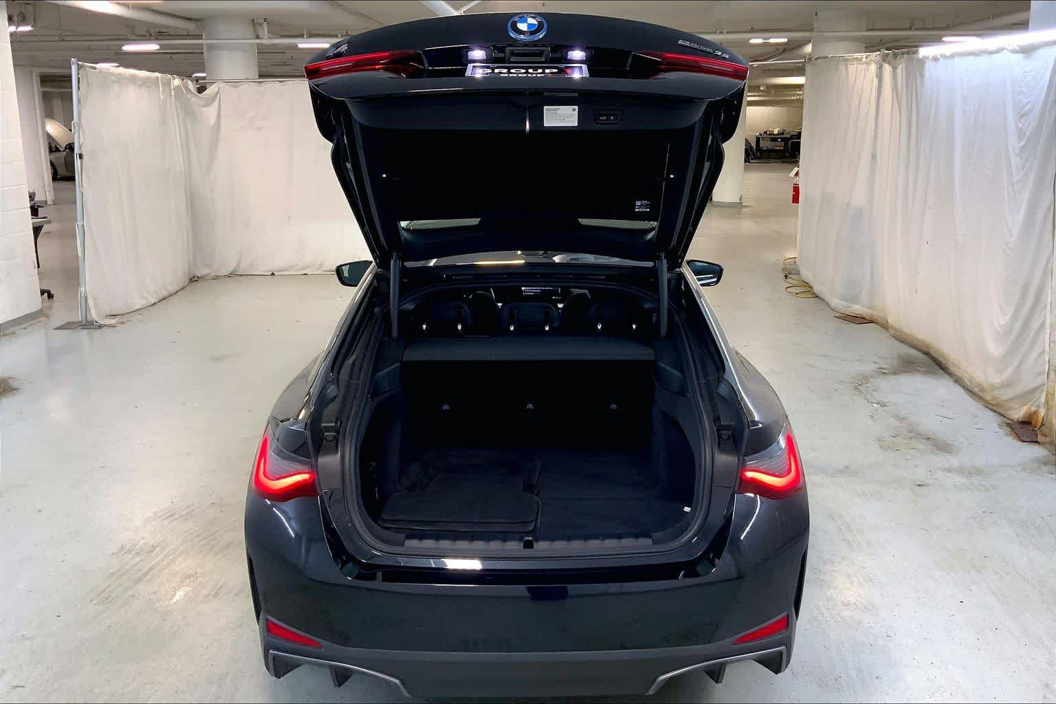 Used 2024 BMW i4 eDrive35 w/ Premium Package RWD image 33