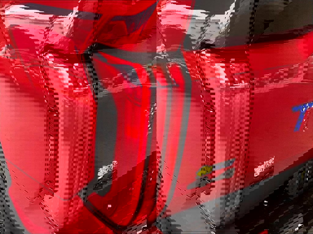 Used 2023 Toyota Tundra Platinum image 34