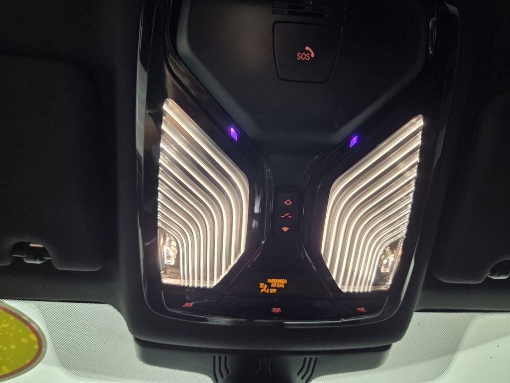 Used 2023 BMW 530i w/ M Sport Package image 15