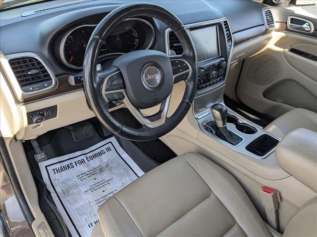 Used 2017 Jeep Grand Cherokee Limited image 10