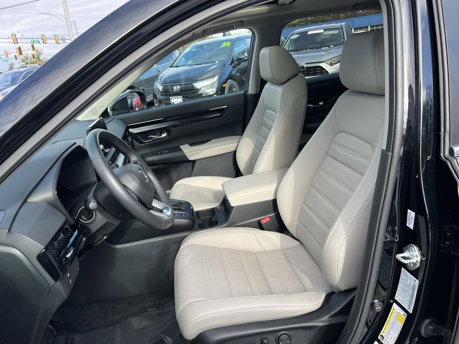 Used 2023 Honda CR-V EX-L image 13