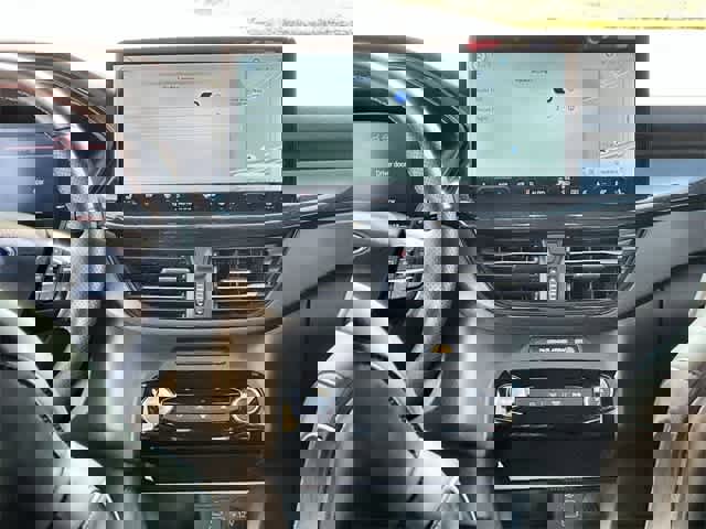 Used 2025 Ford Escape ST-Line w/ Equipment Group 301A image 18