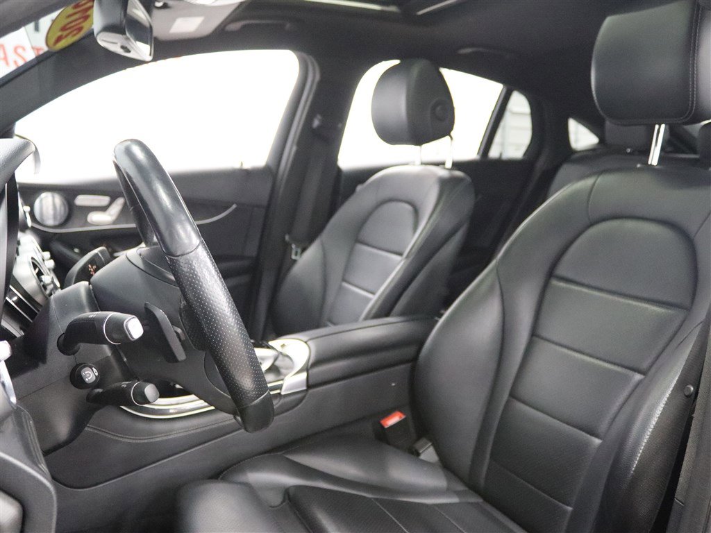 Used 2018 Mercedes-Benz GLC 300 4MATIC Coupe image 11