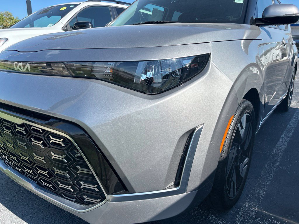 Used 2023 Kia Soul GT-Line FWD image 6