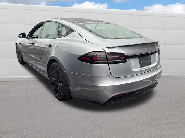 Used 2025 Tesla Model S Plaid image 2