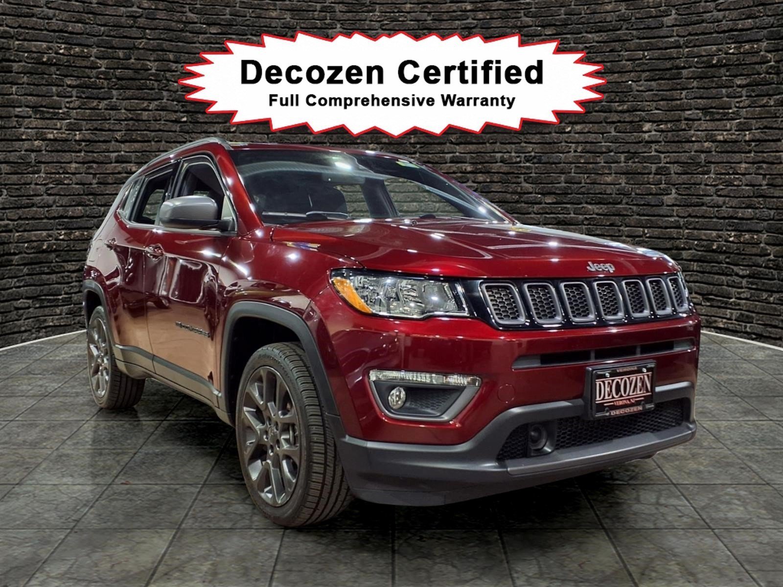Certified 2021 Jeep Compass Latitude w/ Sun and Sound Group AWD/4WD image 1