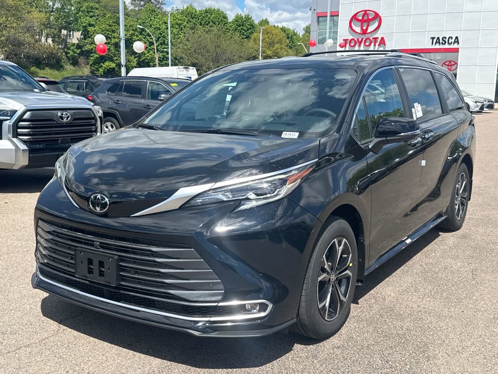 New 2026 Toyota Sienna Platinum AWD/4WD image 3
