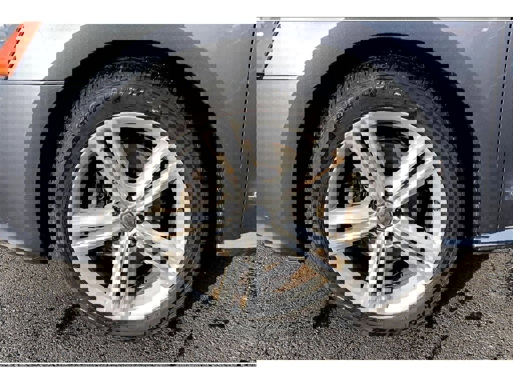 Used 2014 Volkswagen Passat TDI SEL Premium image 10