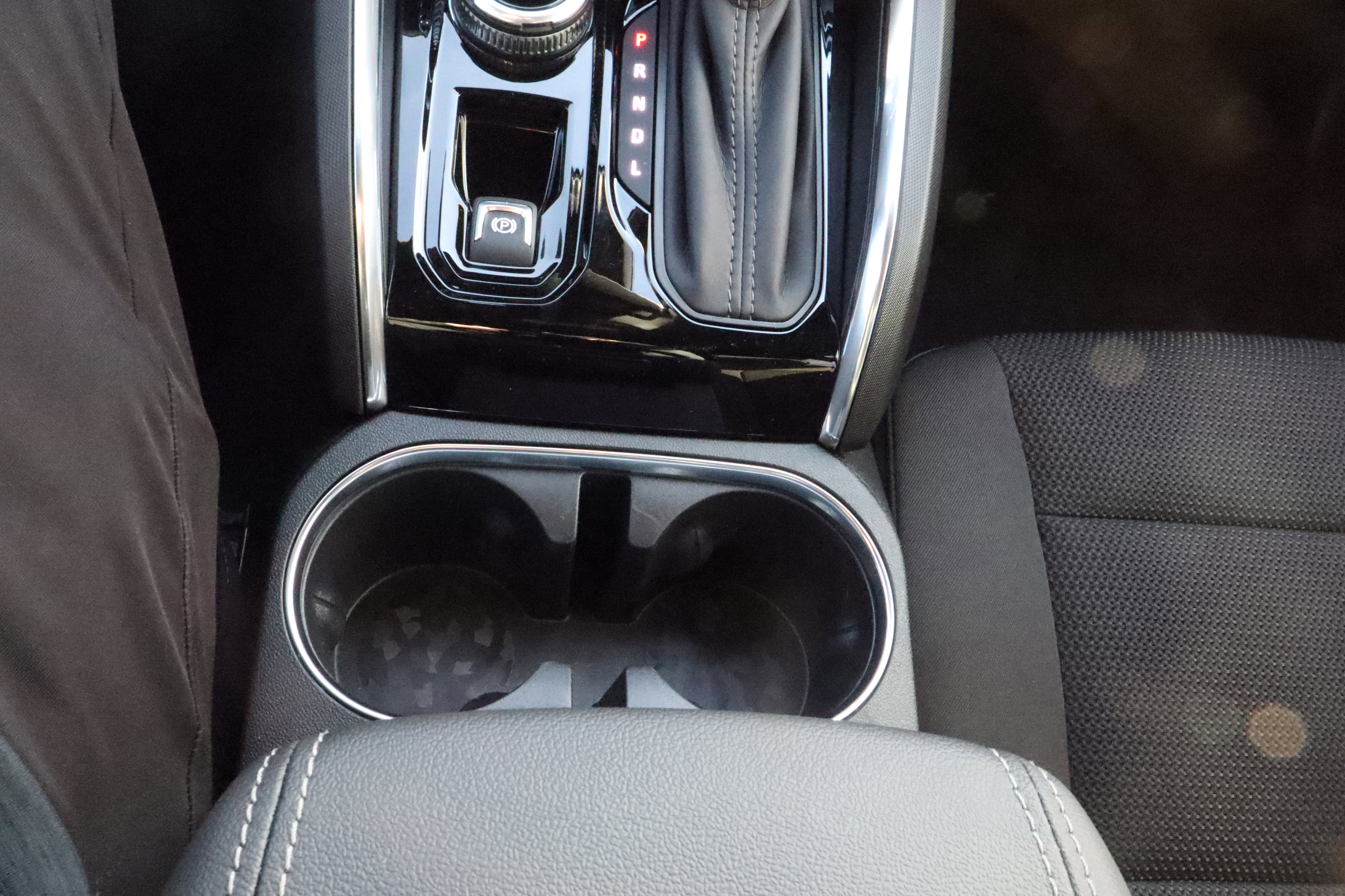 New 2026 GMC Canyon Elevation w/ Convenience Package image 15