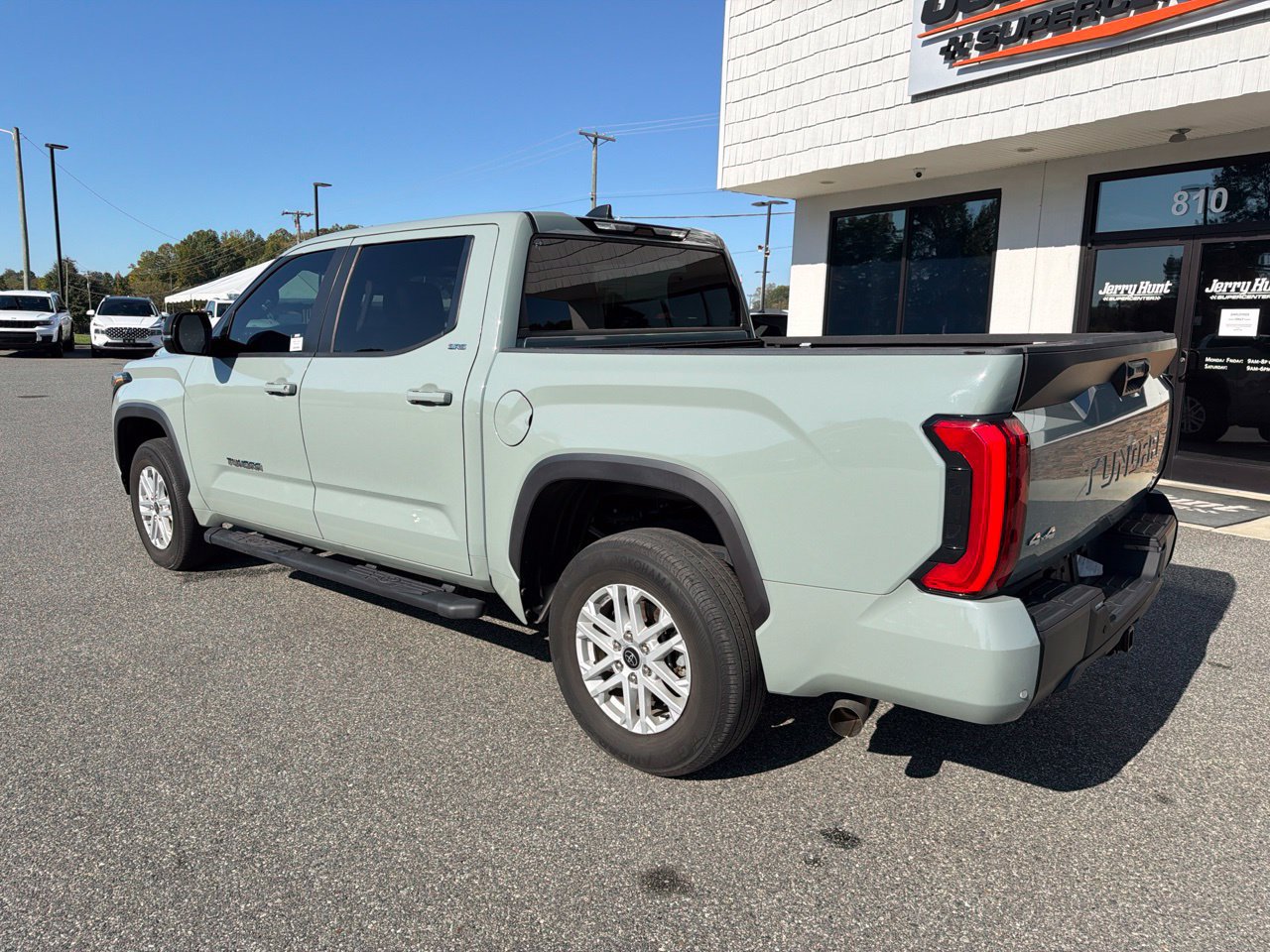 Used 2024 Toyota Tundra SR5 w/ SR5 Premium Package AWD/4WD image 7