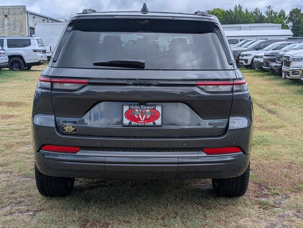 New 2026 Jeep Grand Cherokee Summit w/ Obsidian Package AWD/4WD image 6