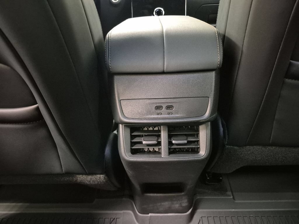 New 2026 GMC Terrain AT4 w/ Technology Package II AWD/4WD image 22