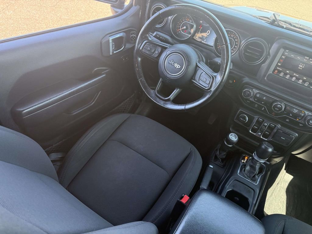 Used 2022 Jeep Gladiator Sport image 27