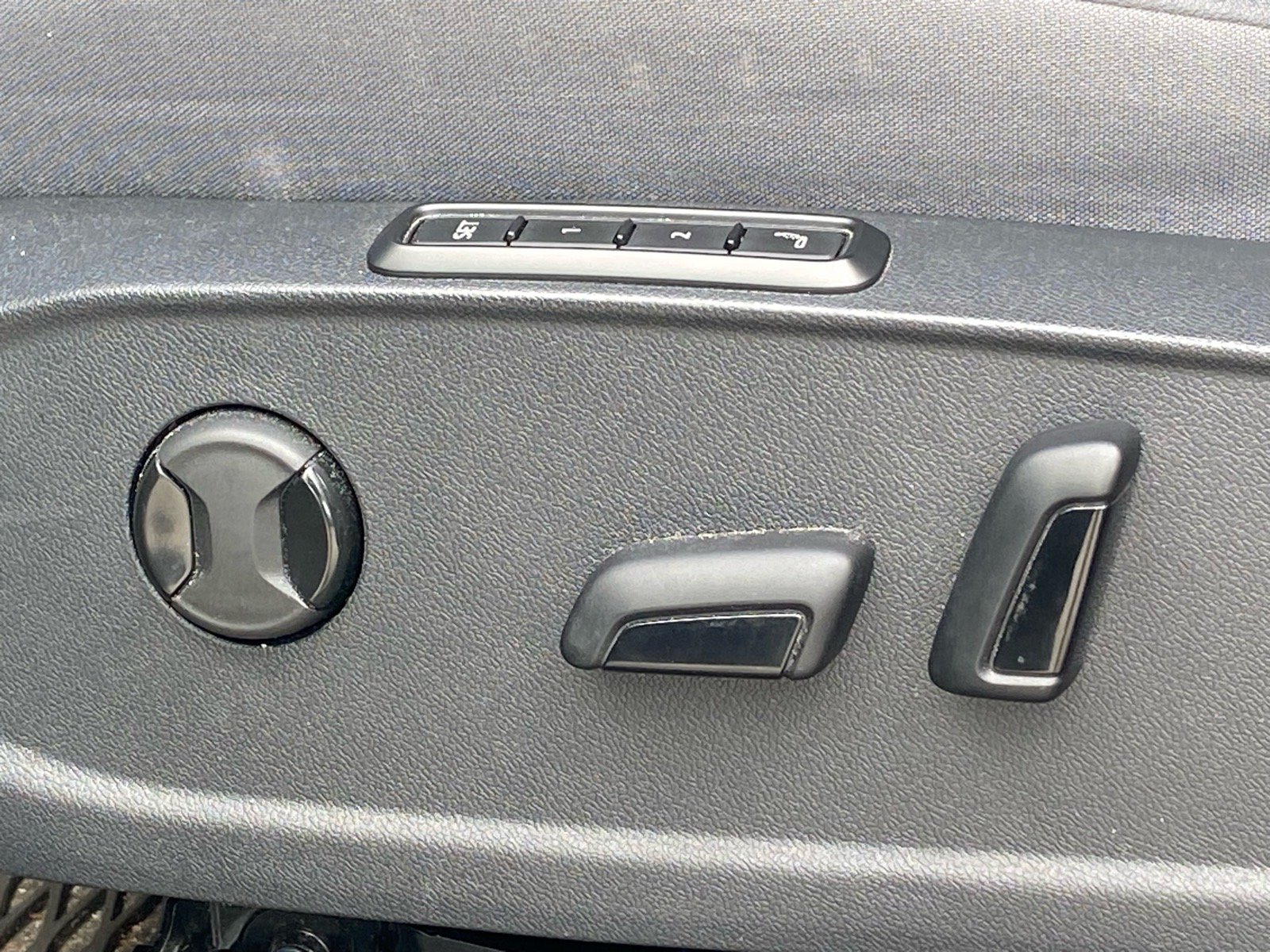 Certified 2023 Volkswagen ID.4 Pro S AWD/4WD image 10