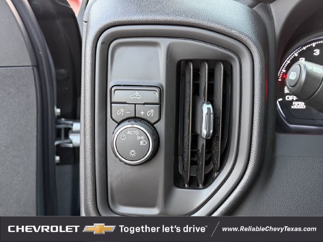 Used 2026 Chevrolet Silverado 1500 Custom RWD image 26