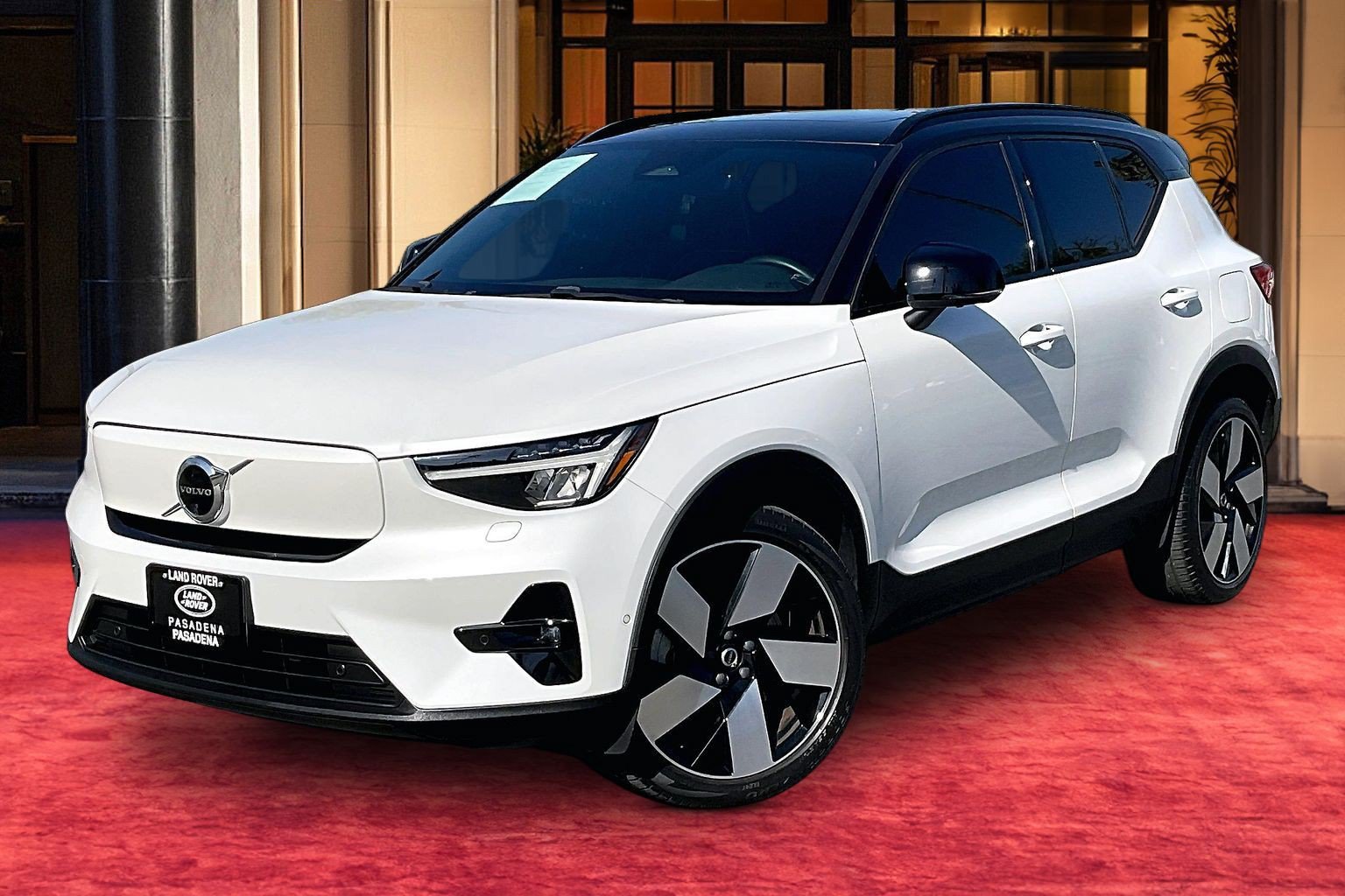 Used 2023 Volvo XC40 Recharge Ultimate
