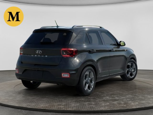 New 2026 Hyundai Venue SEL FWD image 4