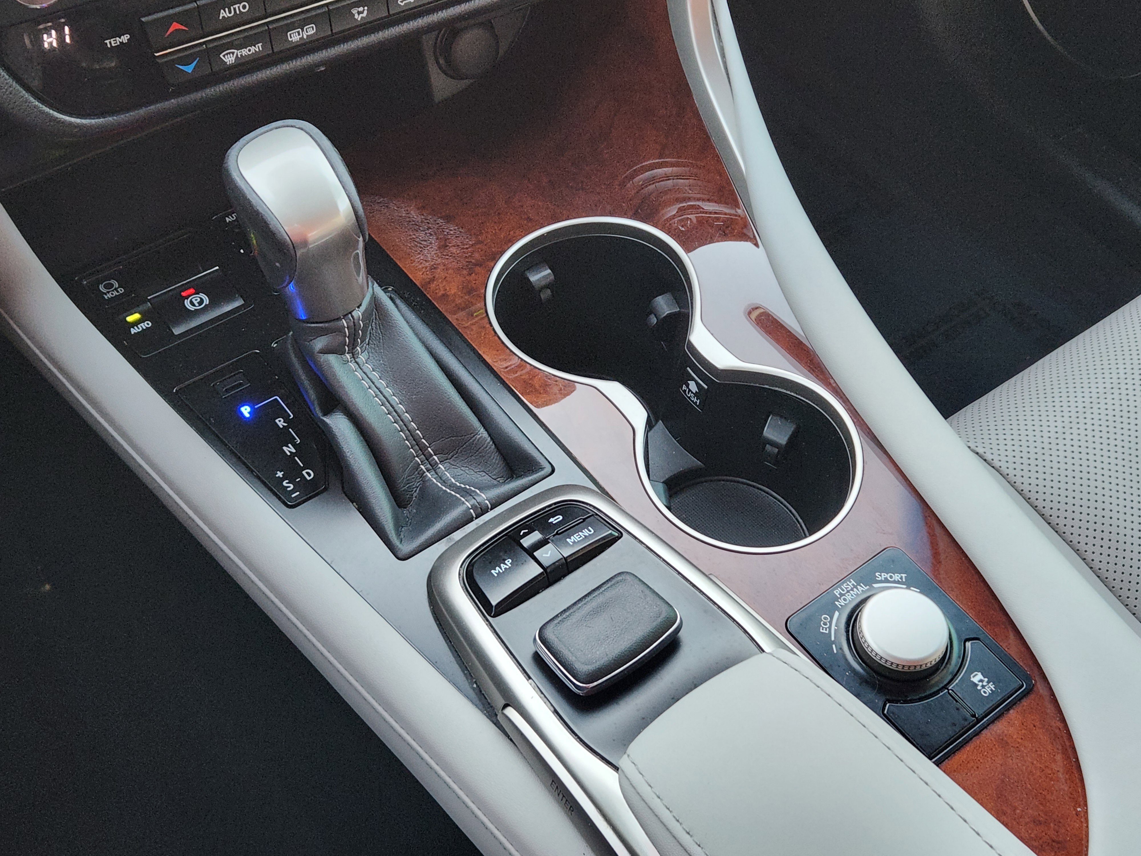 Used 2019 Lexus RX 350L FWD image 24