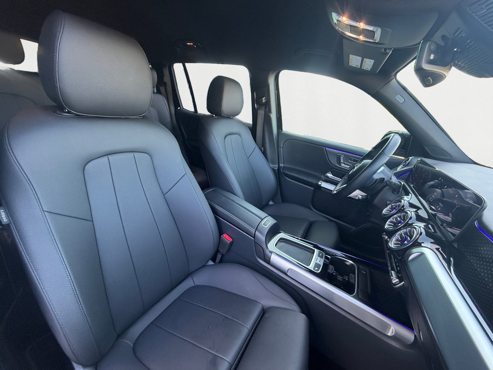 Certified 2025 Mercedes-Benz GLB 250 image 15