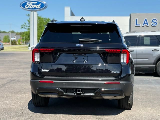 Used 2025 Ford Explorer ST-Line w/ ST-Line Street Pack AWD/4WD image 43