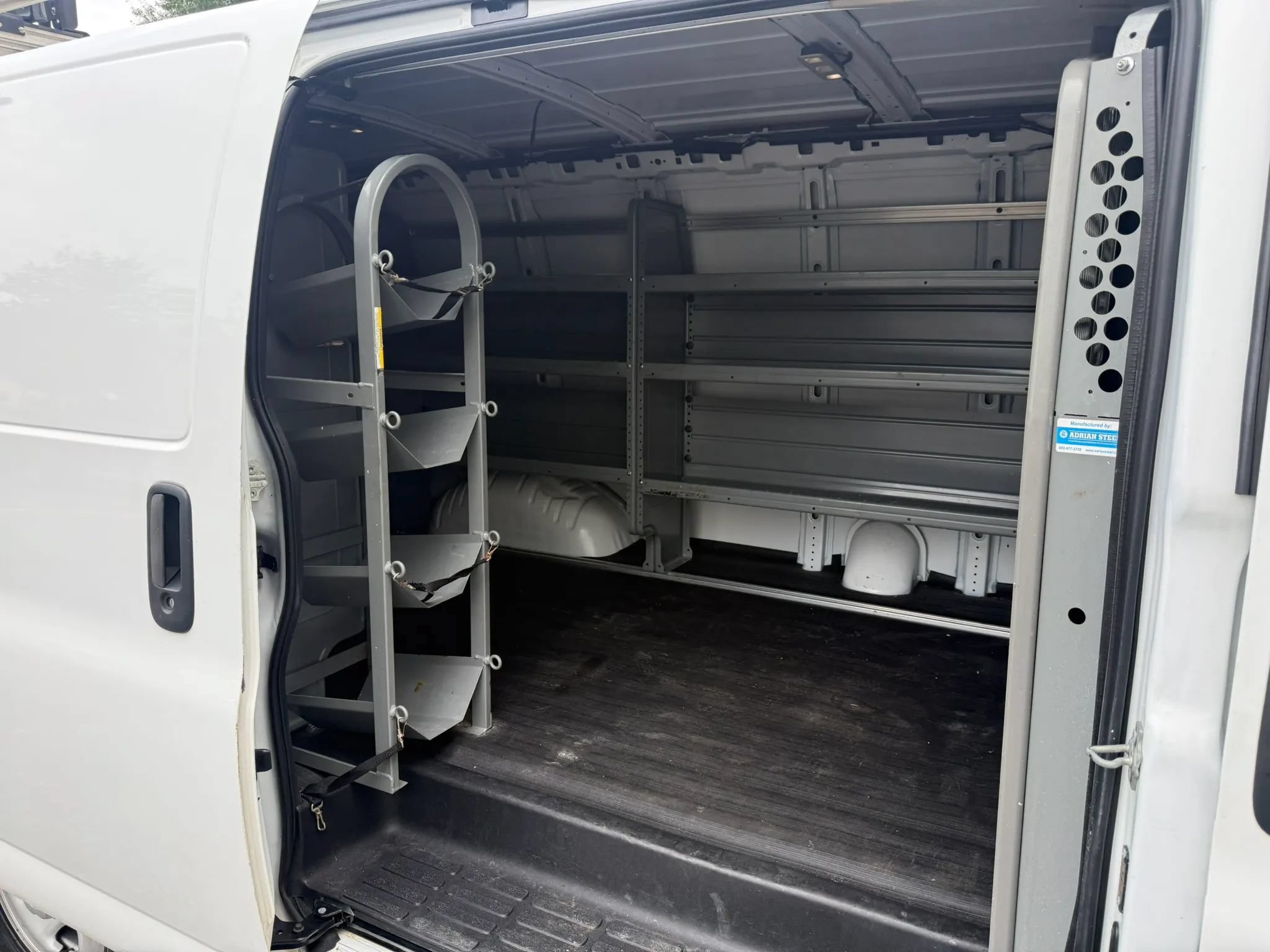 Used 2019 Chevrolet Express 2500 w/ Driver Convenience Package RWD image 18