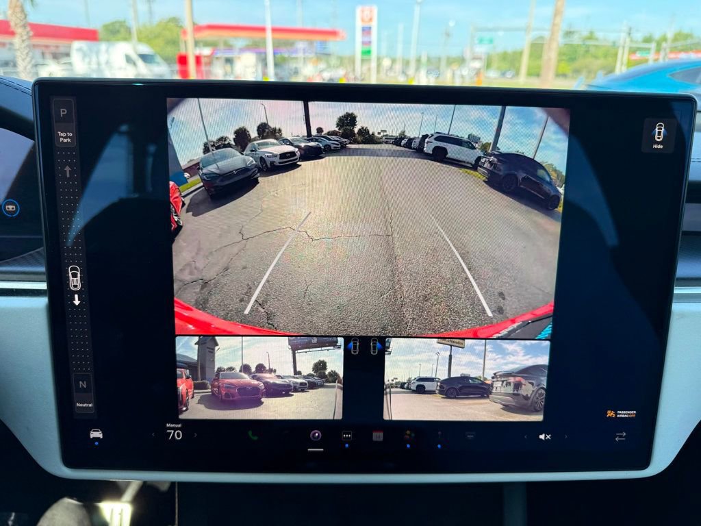Used 2022 Tesla Model X Plaid AWD/4WD image 19