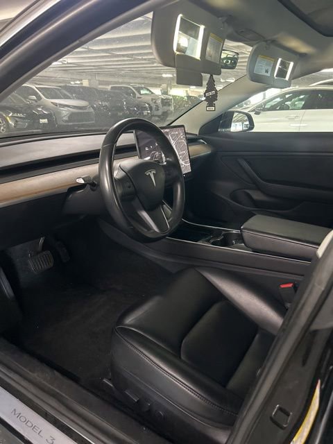 Used 2019 Tesla Model 3 Standard Range Plus RWD image 9