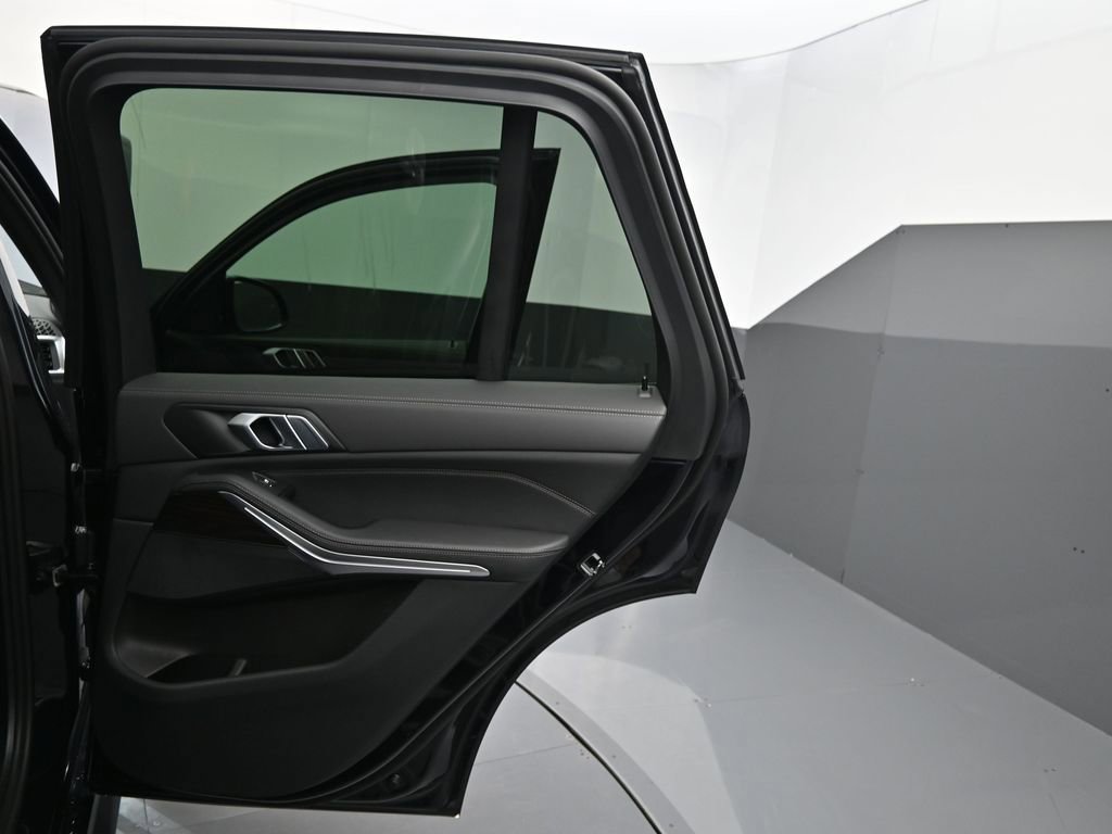 New 2026 BMW X5 xDrive40i AWD/4WD image 29