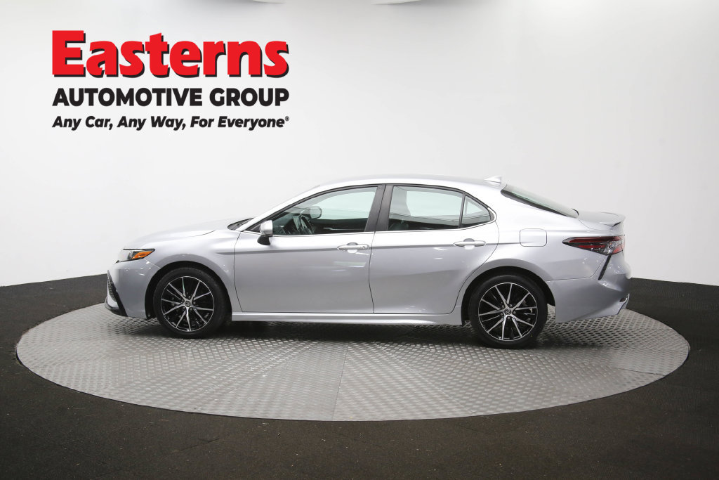 Used 2024 Toyota Camry SE FWD image 61