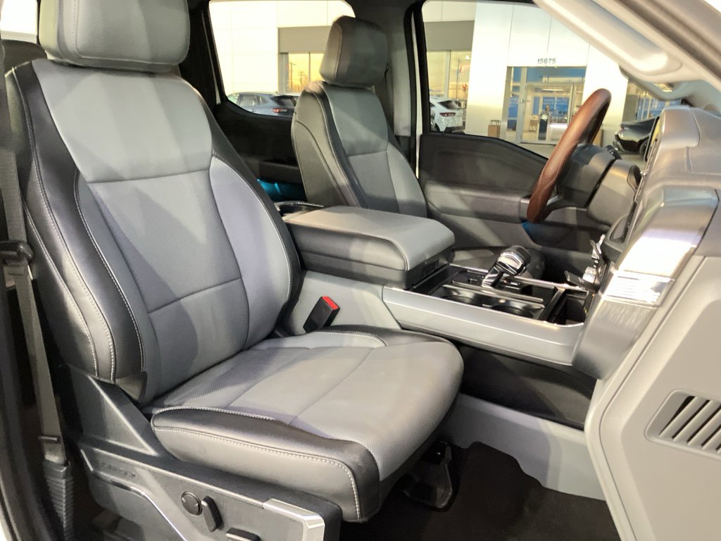 Used 2023 Ford F150 Lariat w/ Max Trailer Tow Package image 37