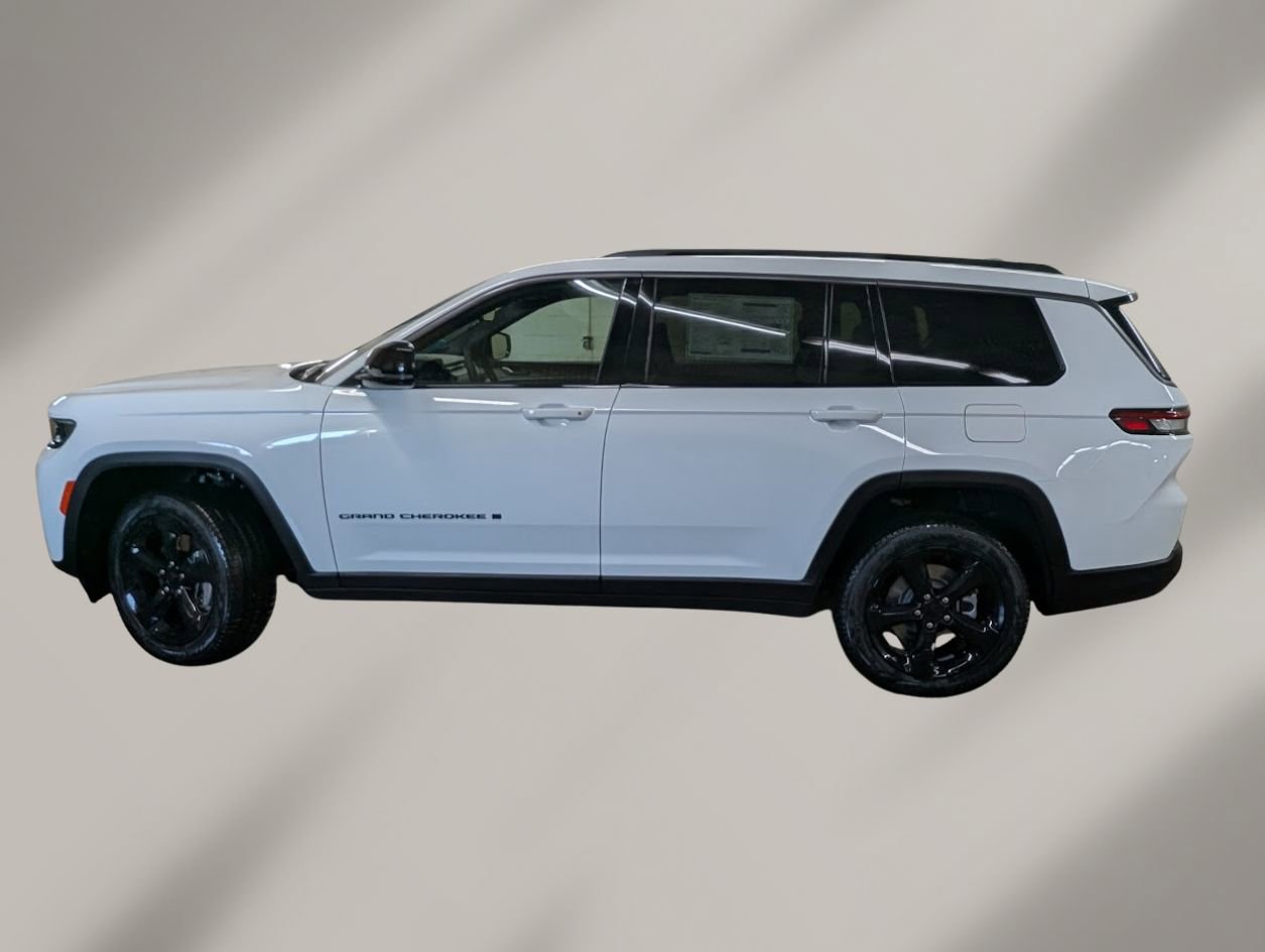 New 2026 Jeep Grand Cherokee L Limited AWD/4WD image 3