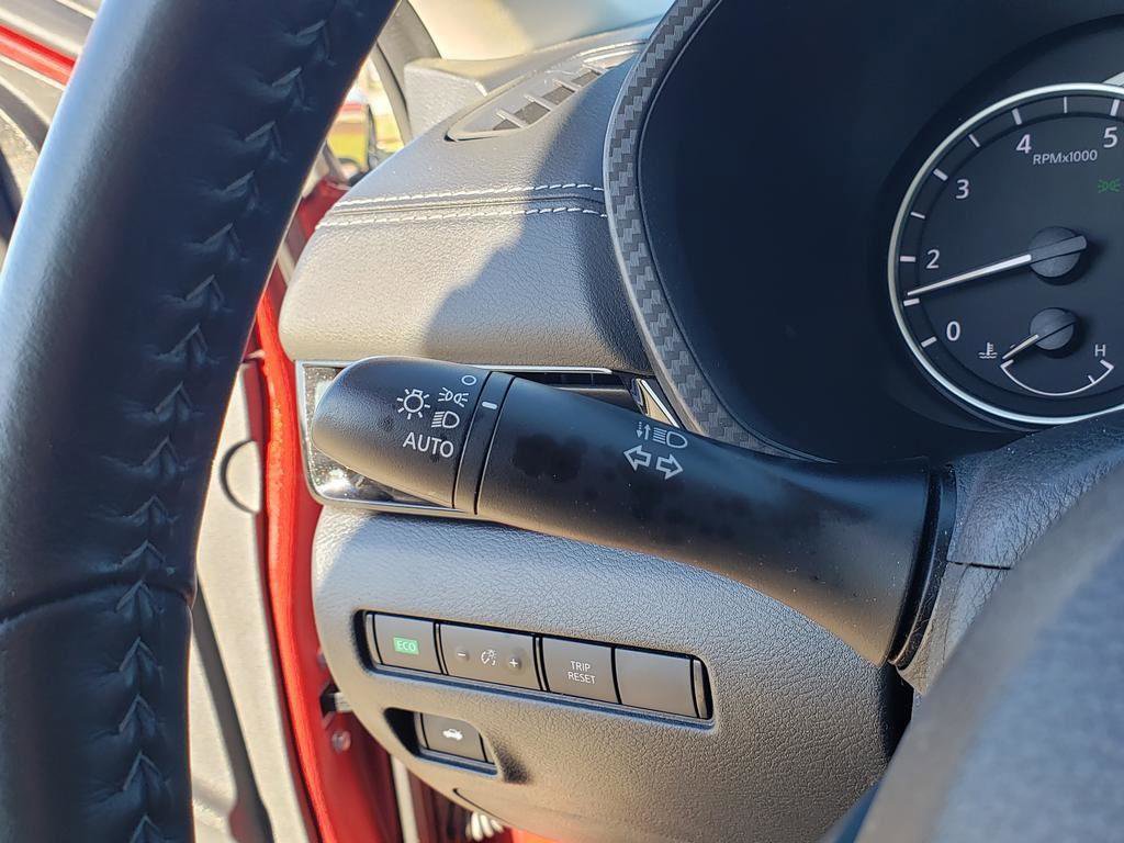 Certified 2022 Nissan Sentra SV image 39